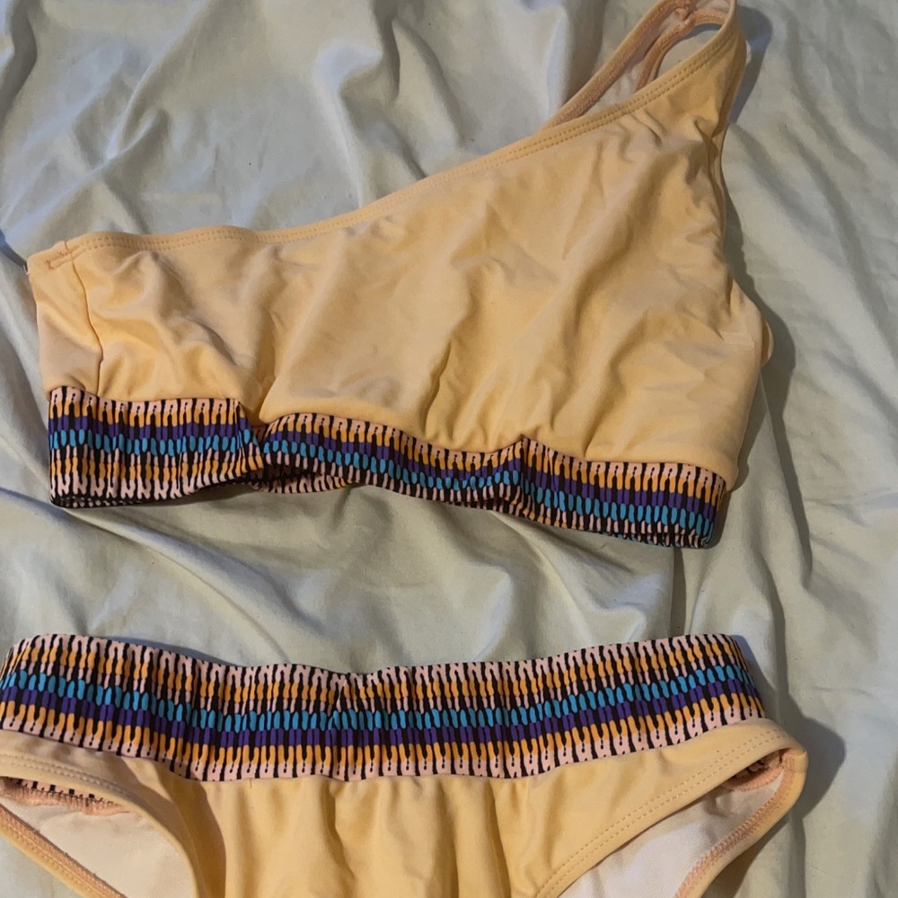 SHEIN Bathing Suit Size Medium